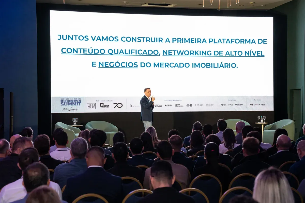 Matheus Lampert no Sucesso de Vendas Business Summit em Porto Alegre